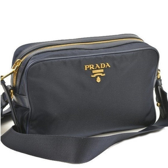 Prada Bag Shoulder - Picture 1 of 1
